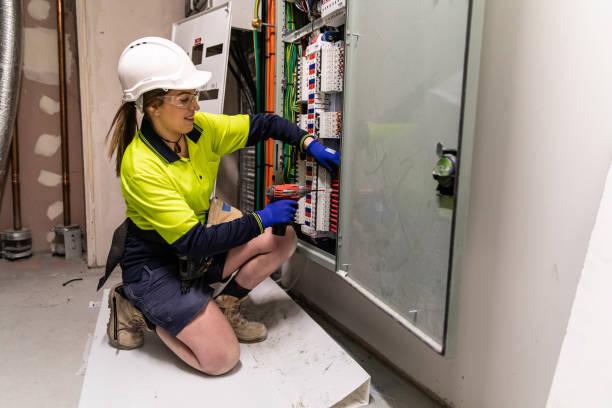 Best Emergency Electrical Repair  in Silverdale, WA